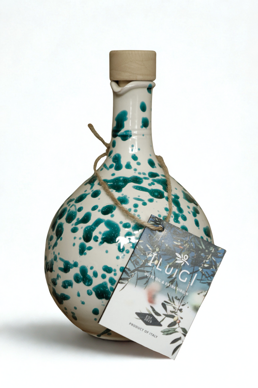 Handgemaakte olijfolie fles gevuld met 500 ml Iluigi Olive Oil